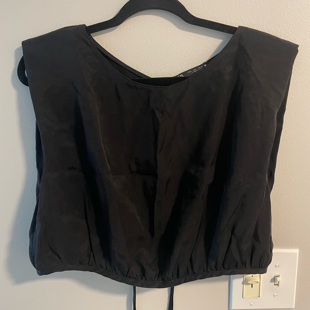 Zara Black Sleeveless Blouse